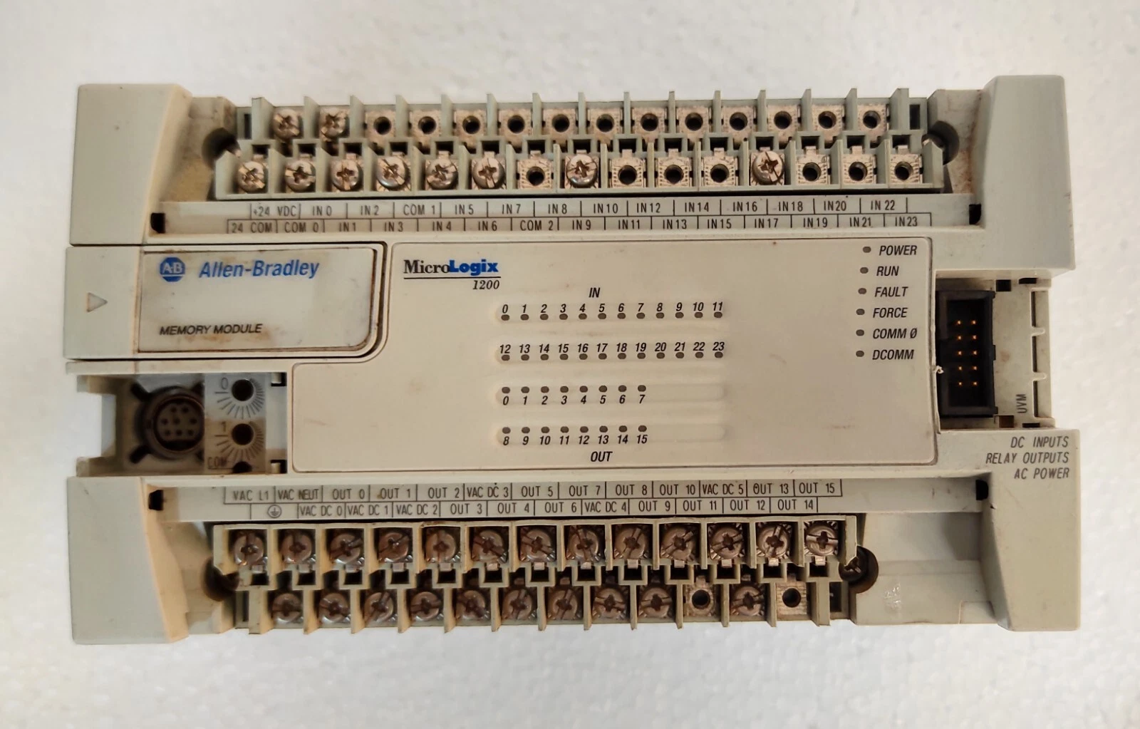 Allen-Bradley Micrologix 1200 1762-L40BWA Ser. C Rev.D FRN 7 Micrologix 1200
